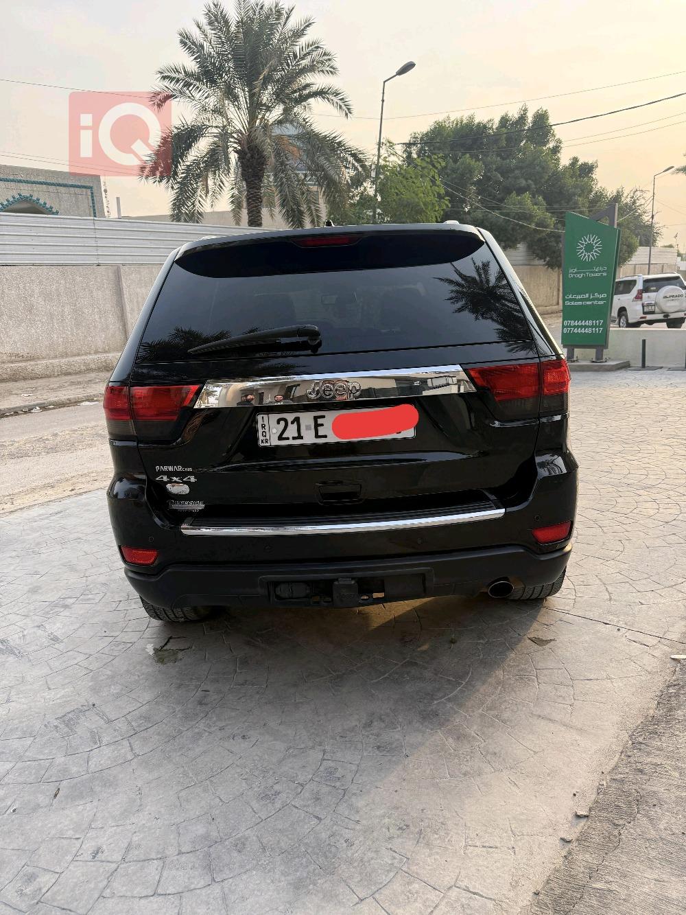 جیپ گراند شیرۆکی